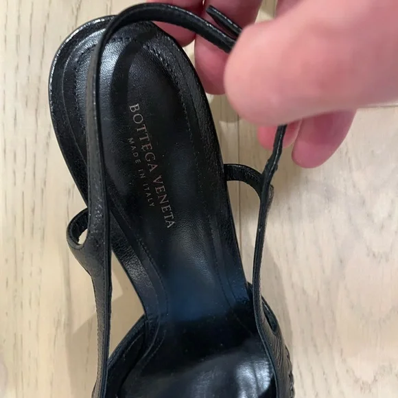 Bottega Veneta Black Woven Heels - Picture 3 of 5